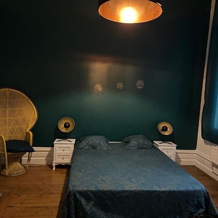 Hyper Centre Lille Appt. 6 Personnes Confortable Pour Famille Ou Amis Esterno foto