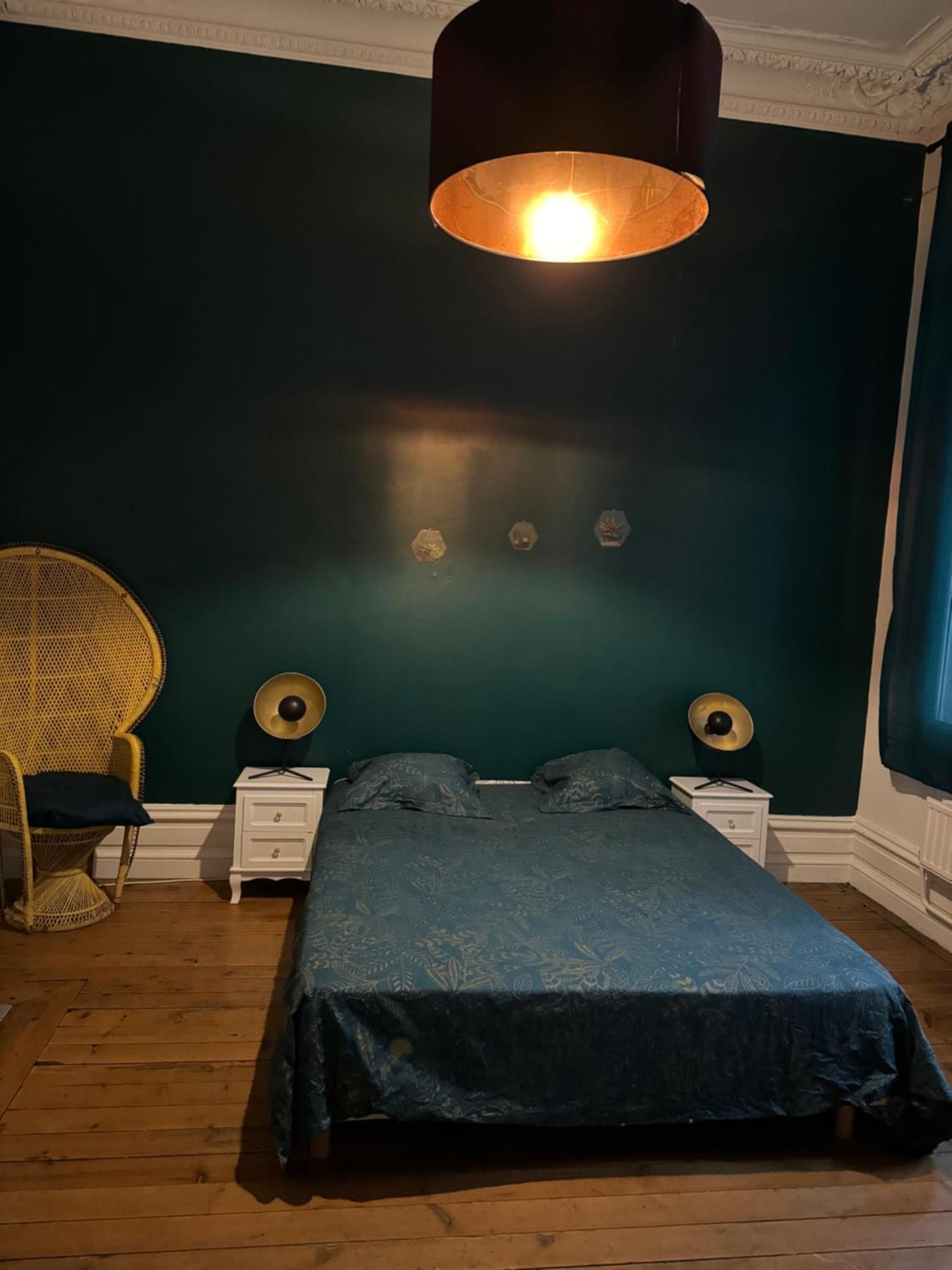 Hyper Centre Lille Appt. 6 Personnes Confortable Pour Famille Ou Amis Esterno foto